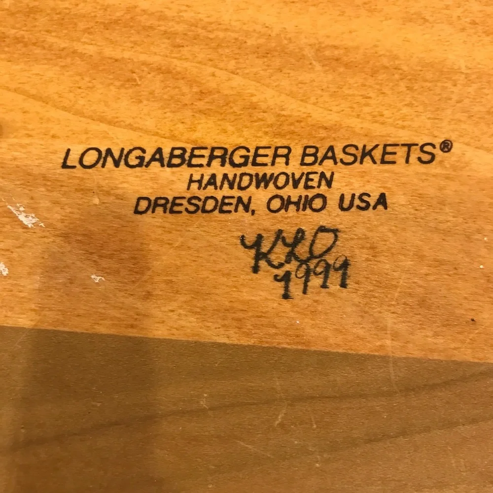 Longaberger Large Round Brown Basket with Floral Liner and Lid Three Tier